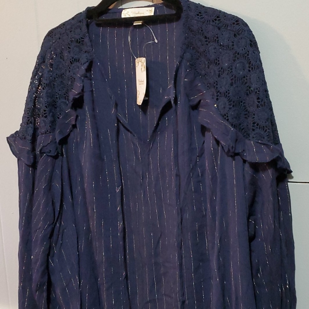 Women Top blue/ silver sz 3x / Weekend